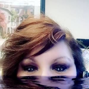 Meet your Posher, Tracey